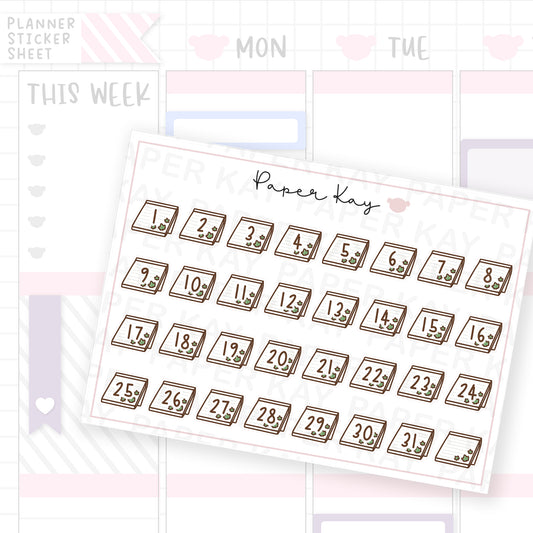 Treehouse Notepad Date Dot Stickers